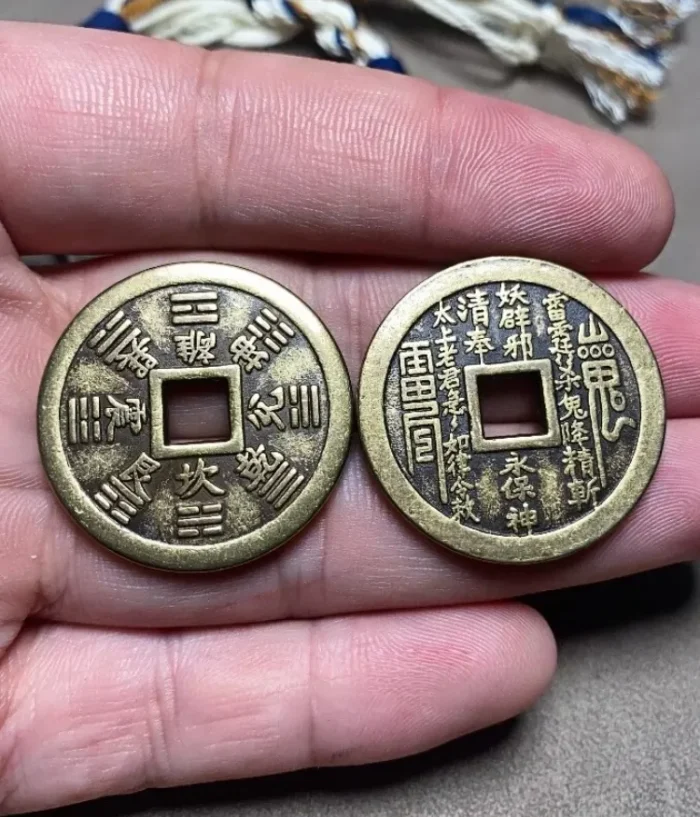 Neo-Chinese Style Shanguigui Huatian Bracelet - Image 3