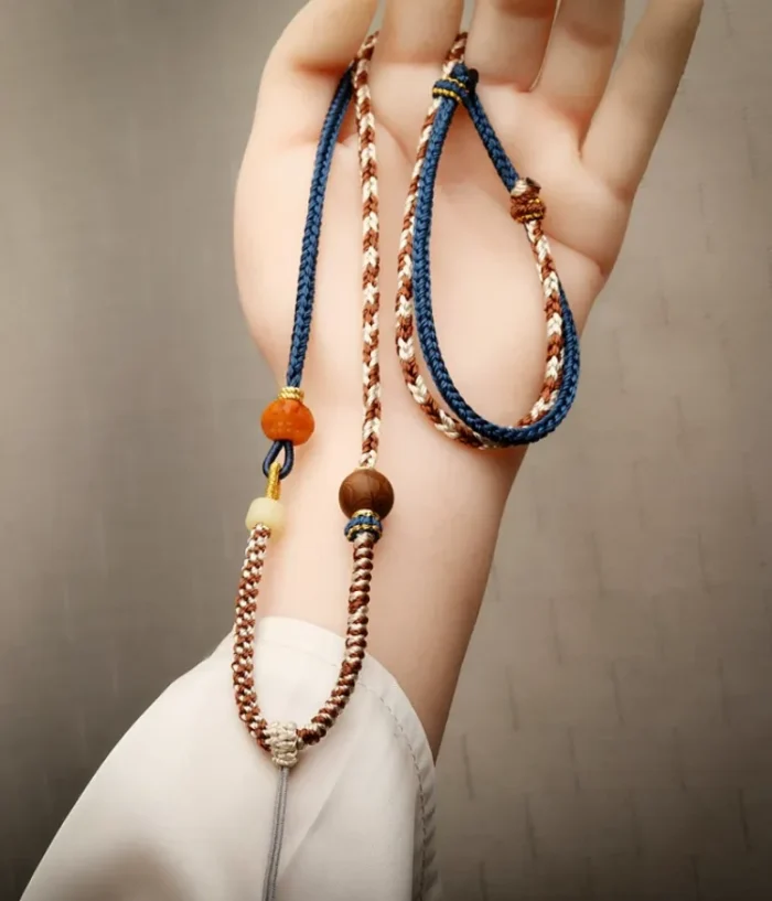 Hand-woven amber blessing necklace - Image 2